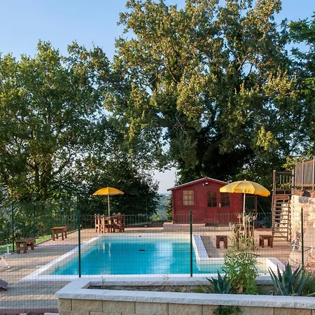 Lovely In Дом отдыха *