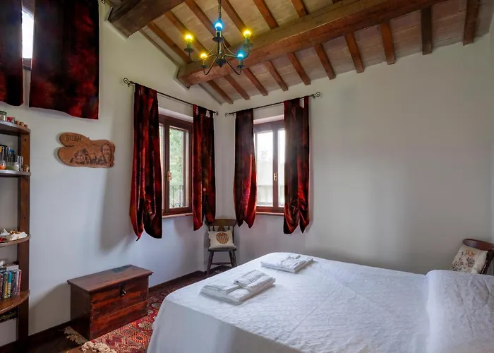 Lovely In * Morrovalle