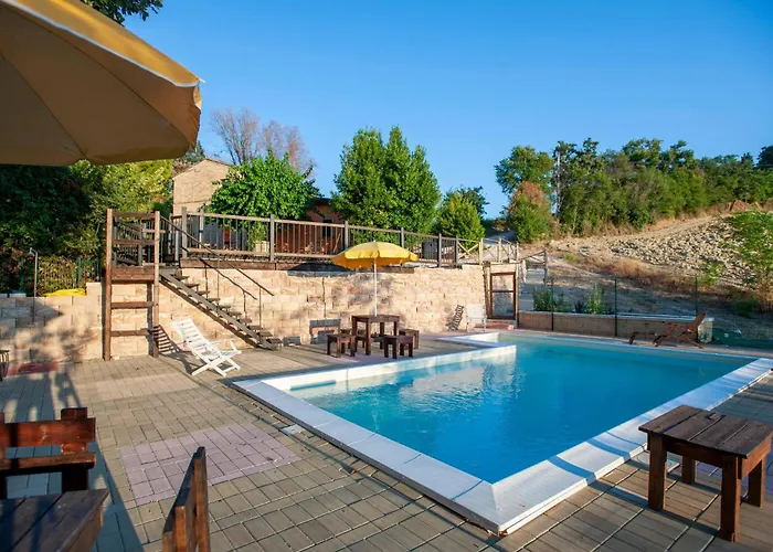 Lovely In * Morrovalle